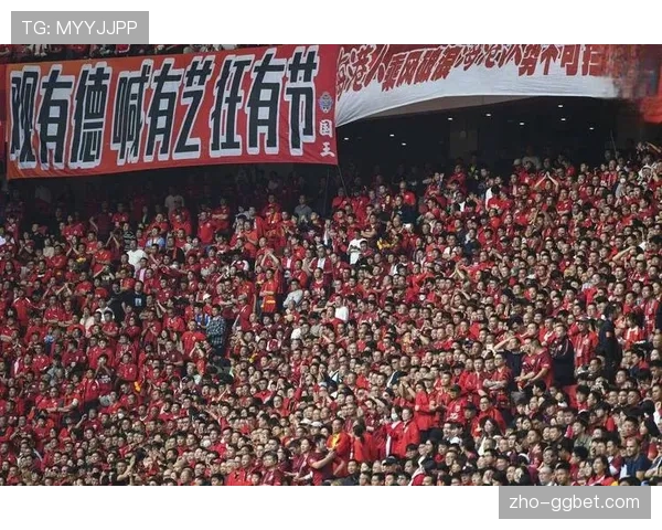 上海申花逆袭争冠需自身超神 同时期待蓉城犯错